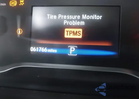 2018 Honda Pilot Lx из США, поврежденный, VIN 5FNYF6H12JB034610